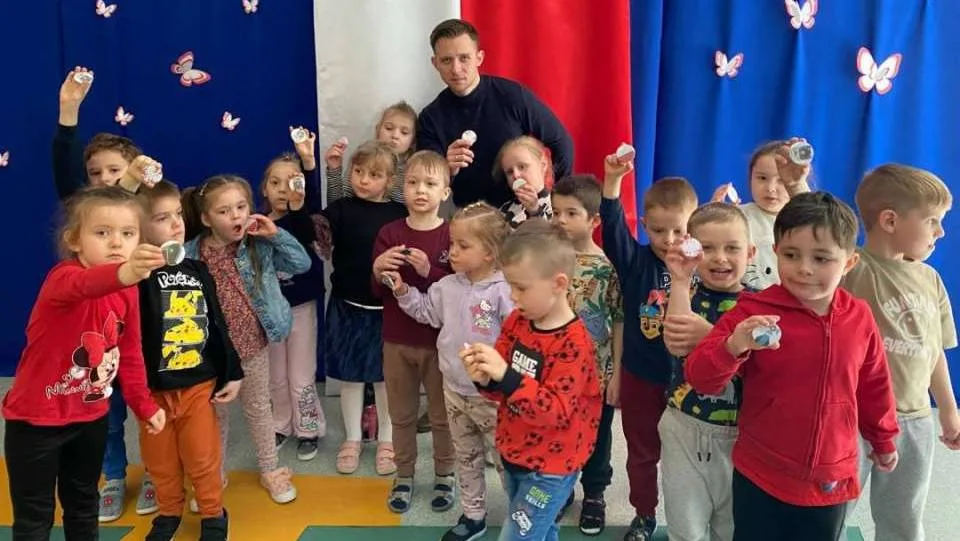 Gra terenowa z IPN dla przedszkolaków w Głogowie